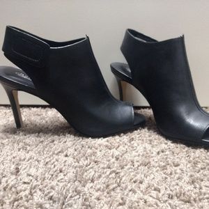 Charles David 8.5 brand New shoes